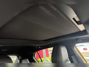 Used Vauxhall Astra 2023 for sale - 79398557: Photo