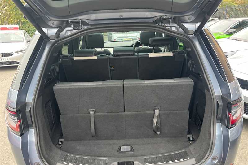 Used Land Rover Discovery Sport 2020 for sale - 76530074: Photo 25