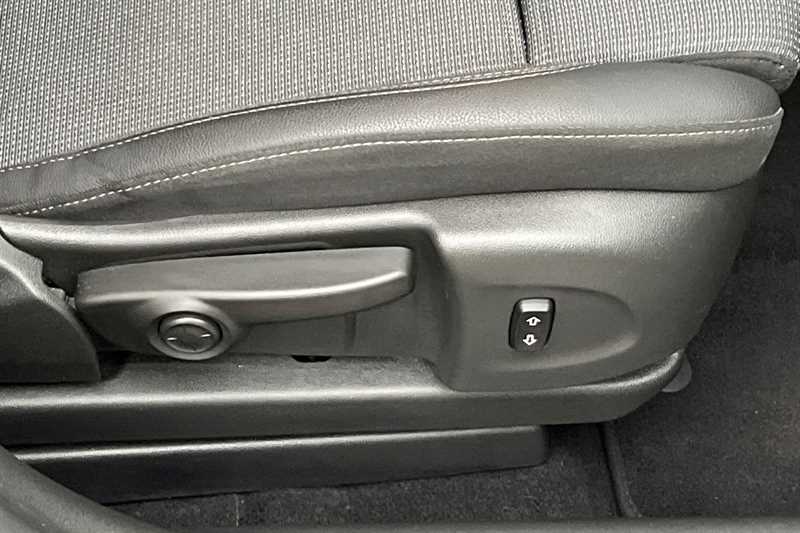 Used Vauxhall Crossland 2022 for sale - 77335411: Photo 26