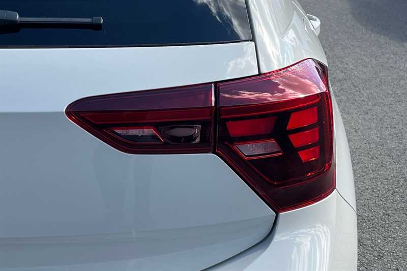 Used Volkswagen Polo 2023 for sale - 76448254: Photo 32