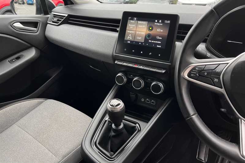 Used Renault Clio 2025 for sale - 77430183: Photo 14