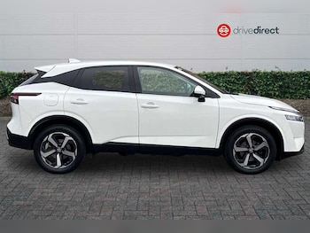 Used Nissan Qashqai 2022 for sale - 76217406: Photo 2