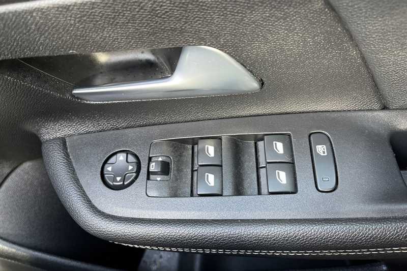 Used Vauxhall Mokka 2023 for sale - 77863266: Photo 16