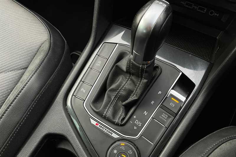 Used Volkswagen Tiguan for sale - 77758064: Photo 48