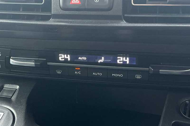 Used Vauxhall Combo Life 2024 for sale - 78160646: Photo 15