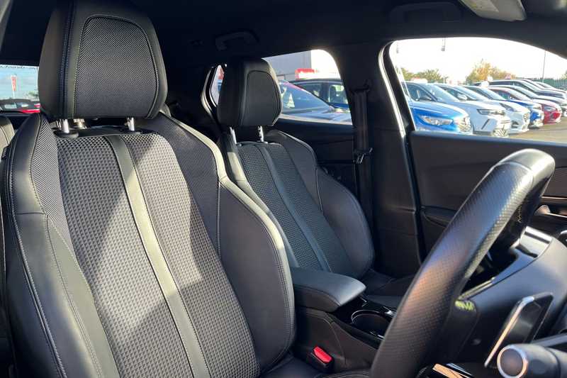 Used Peugeot 2008 2022 for sale - 76955769: Photo 23