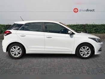 Used Hyundai i20 2017 for sale - 78075823: Photo