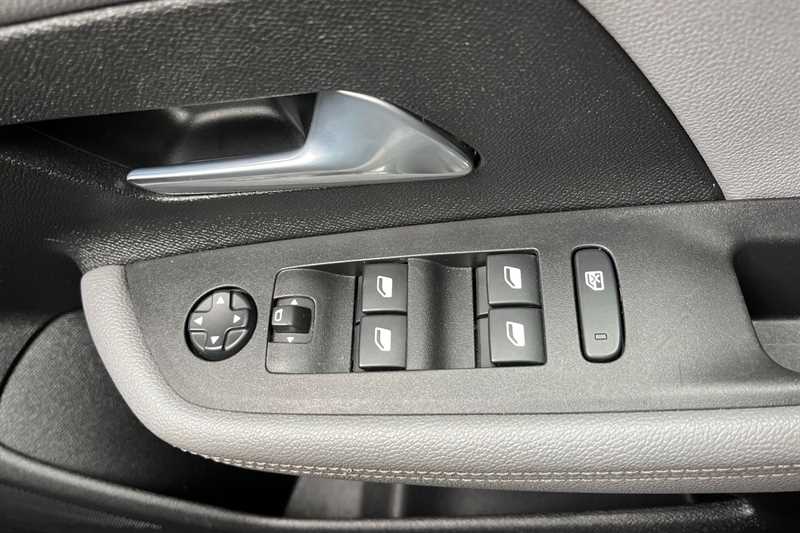 Used Vauxhall Mokka 2024 for sale - 77863499: Photo 16