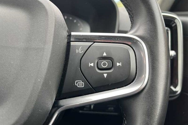 Used Volvo XC40 2021 for sale - 76044637: Photo 22