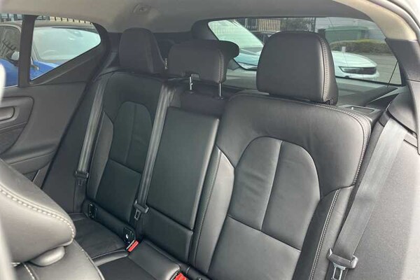 Used Volvo XC40 2021 for sale - 76044637: Photo 24