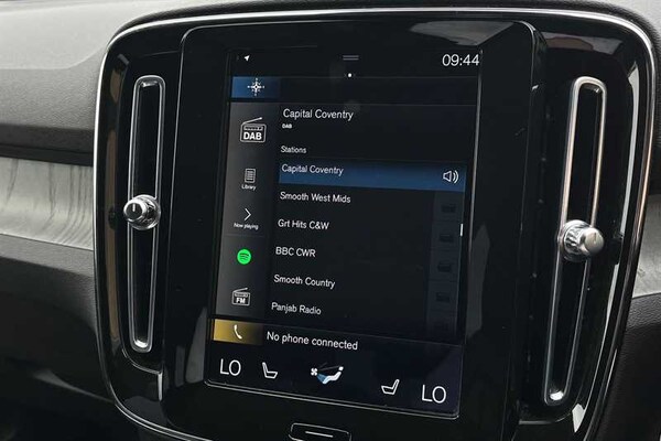 Used Volvo XC40 2021 for sale - 76044637: Photo 43