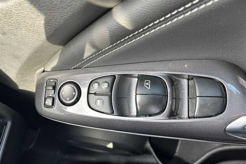 Used Nissan Juke 2023 for sale - 77390452: Photo 16