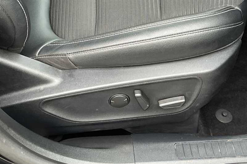 Used Ford Kuga 2021 for sale - 76956735: Photo 26