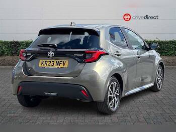 Used Toyota Yaris 2023 for sale - 79488042: Photo