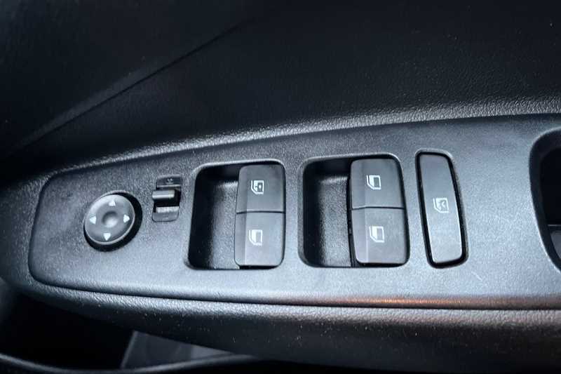 Used Hyundai i10 2022 for sale - 77554629: Photo 16