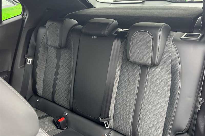Used Peugeot 2008 2024 for sale - 76524832: Photo 24