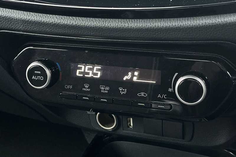 Used Toyota Aygo X 2023 for sale - 77944360: Photo 15