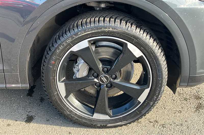 Used Audi Q5 2020 for sale - 76463244: Photo 10