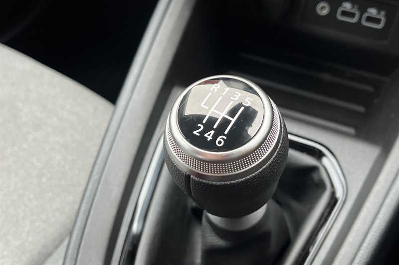 Used Renault Clio 2025 for sale - 77728138: Photo 47