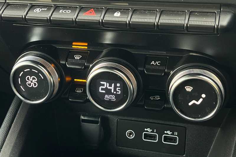 Used Renault Clio 2023 for sale - 77401904: Photo 15