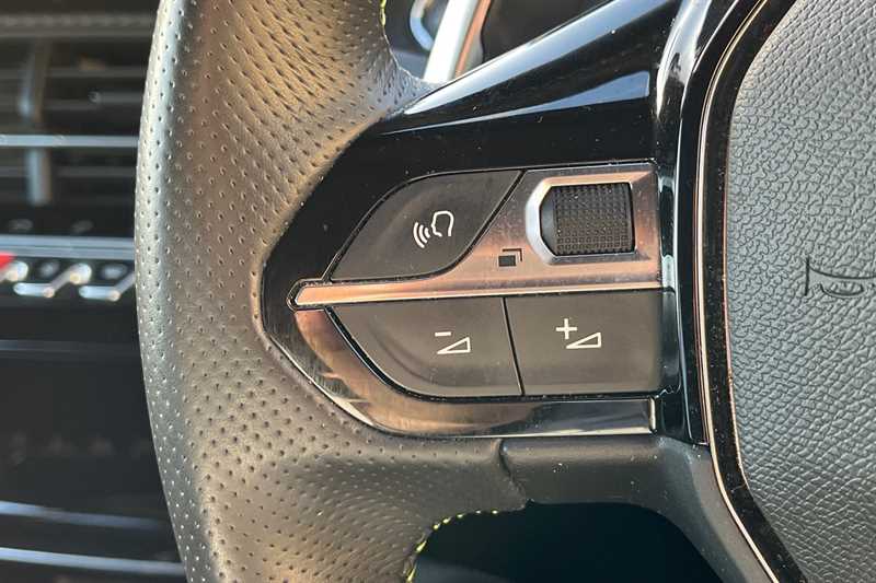 Used Peugeot 2008 2022 for sale - 77374808: Photo 21