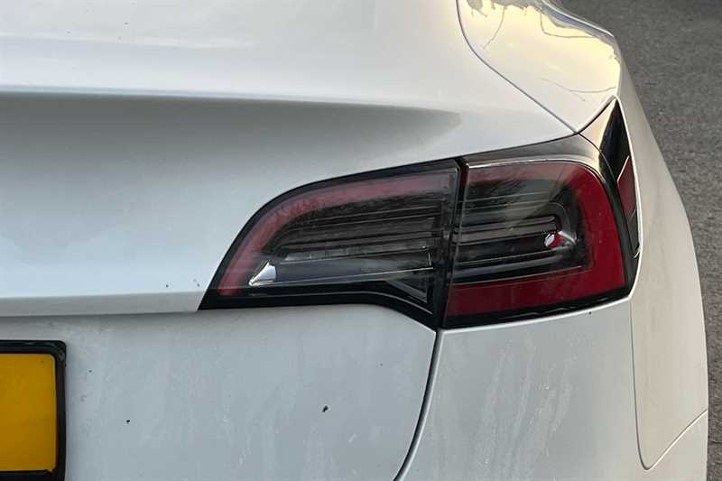 Used Tesla Model 3 2021 for sale - 77757944: Photo 32