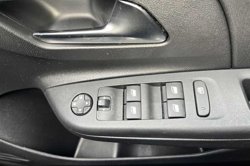 Used Vauxhall Corsa 2023 for sale - 76530086: Photo 16