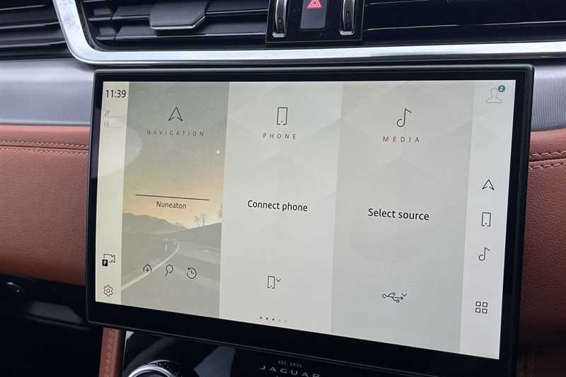 Used Jaguar F-Pace 2021 for sale - 76489382: Photo 17