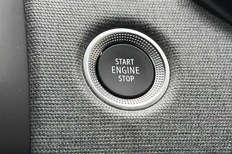 Used Renault Clio for sale - 78143461: Photo 48