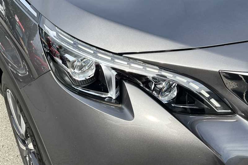 Used Peugeot 3008 2020 for sale - 76530102: Photo 28