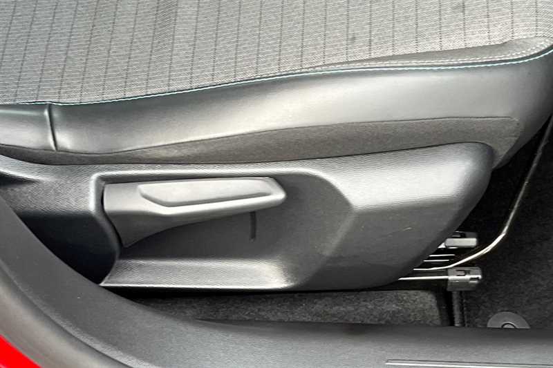 Used Peugeot 208 2022 for sale - 77887549: Photo 26