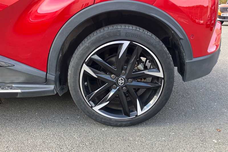 Used Toyota C-HR 2022 for sale - 76876927: Photo 11