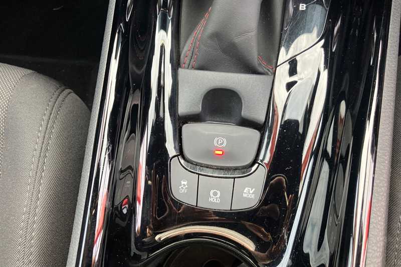 Used Toyota C-HR 2022 for sale - 76876927: Photo 45