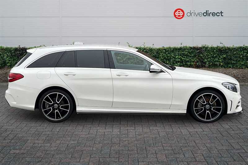Used Mercedes-Benz C Class 2019 for sale - 77391390: Photo 2