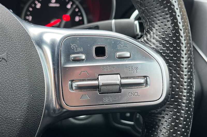 Used Mercedes-Benz C Class 2019 for sale - 77391390: Photo 22