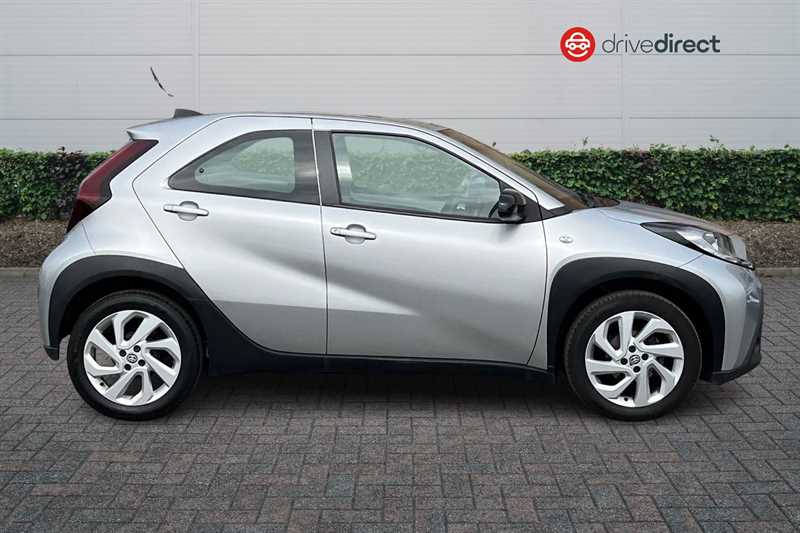 Used Toyota Aygo X 2023 for sale - 78217590: Photo 2