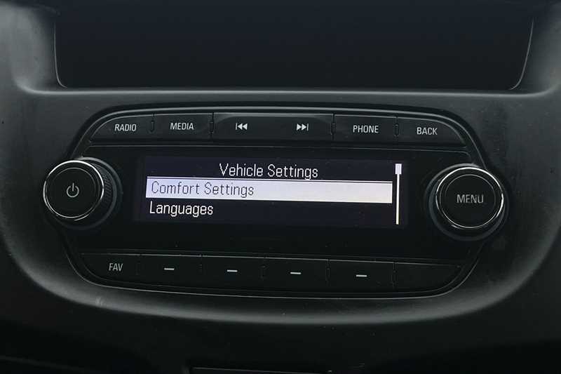 Used Vauxhall Viva 2017 for sale - 76488870: Photo 44