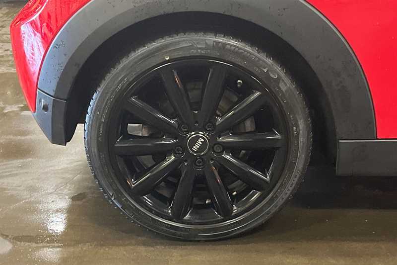 Used MINI Convertible 2018 for sale - 77295559: Photo 9