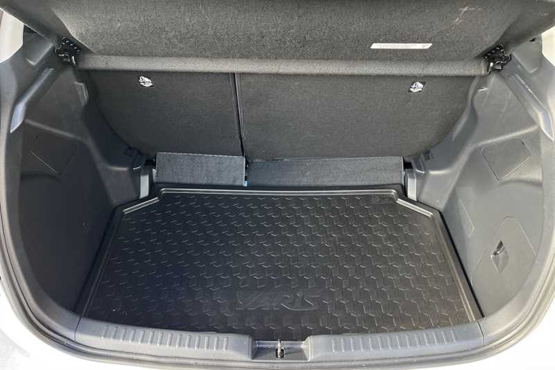 Used Toyota Yaris 2021 for sale - 78160557: Photo 25