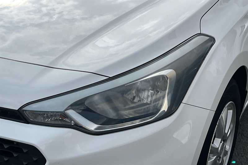 Used Hyundai i20 2017 for sale - 78161119: Photo 29