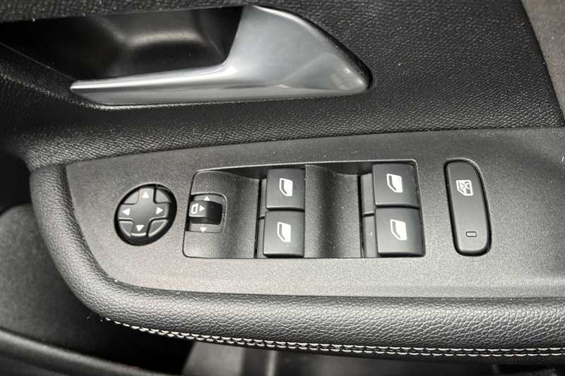 Used Vauxhall Mokka 2023 for sale - 78207855: Photo 16