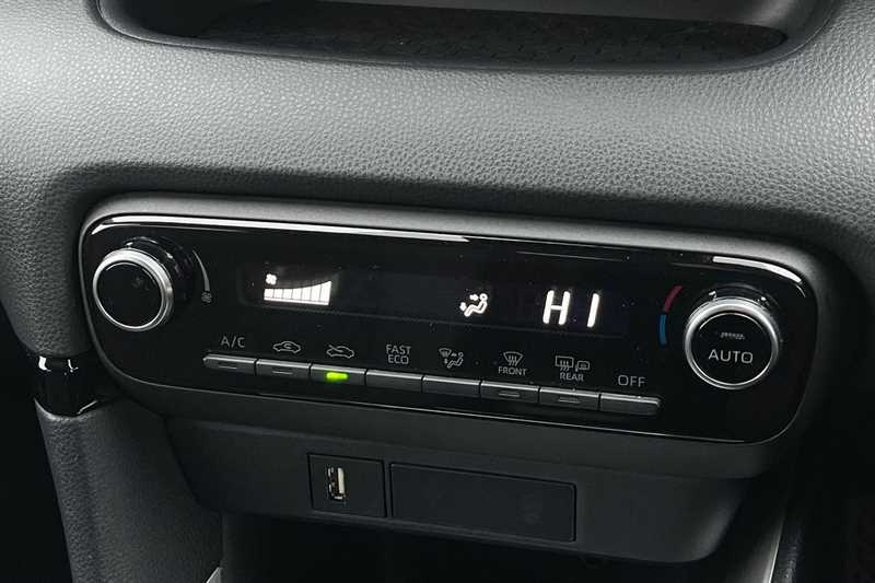 Used Toyota Yaris 2023 for sale - 77895506: Photo 15