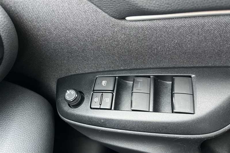 Used Toyota Yaris 2023 for sale - 77895506: Photo 16