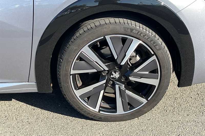 Used Peugeot 208 2020 for sale - 76062500: Photo 10