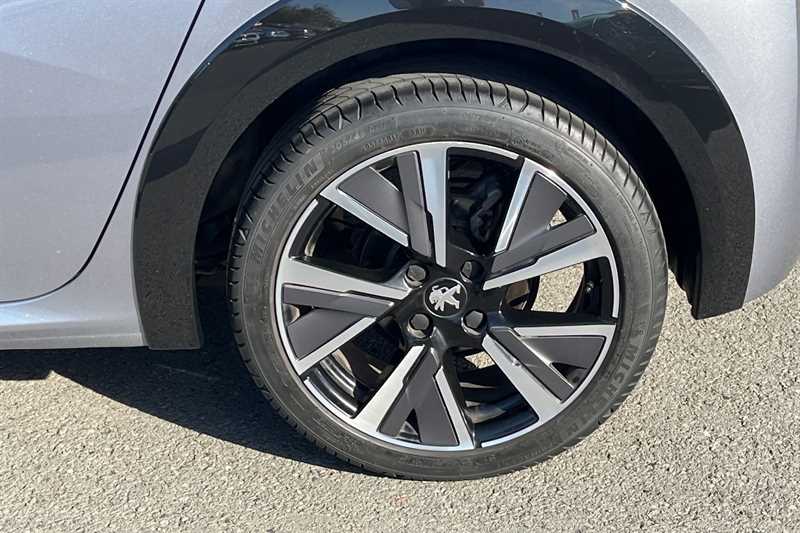 Used Peugeot 208 2020 for sale - 76062500: Photo 11