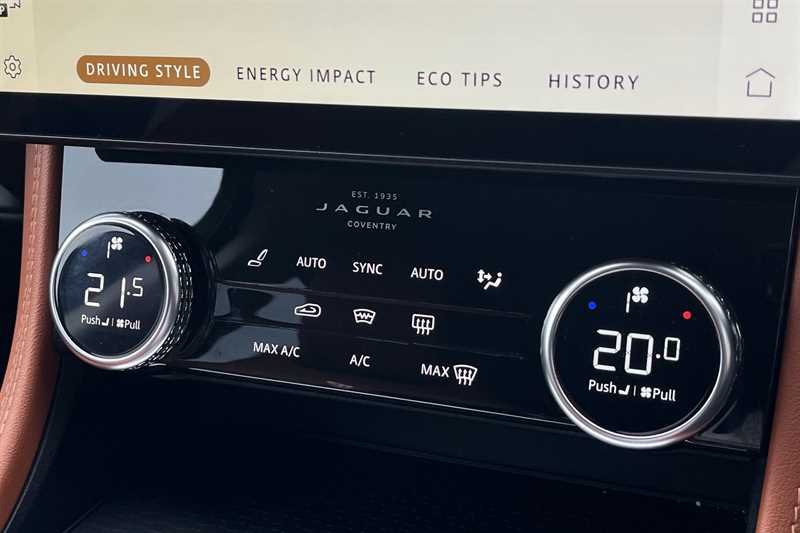 Used Jaguar F-Pace 2021 for sale - 76524966: Photo 15