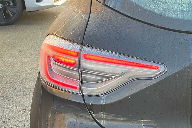 Used Renault Clio 2023 for sale - 77390348: Photo 31