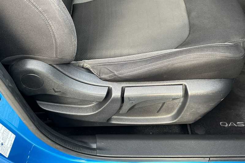 Used Nissan Qashqai 2017 for sale - 76956712: Photo 26