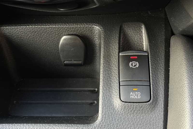 Used Nissan Qashqai 2017 for sale - 76956712: Photo 45