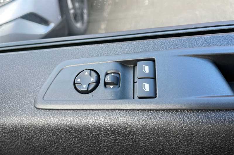 Used Vauxhall Vivaro 2026 for sale - 77562170: Photo 16